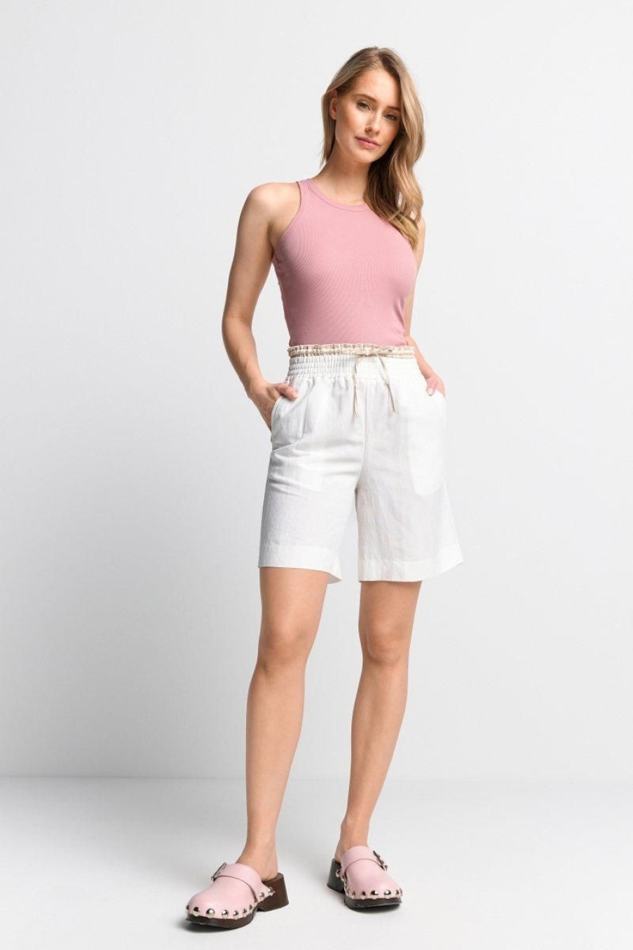 Online Rich & Royal Shorts Whisper White