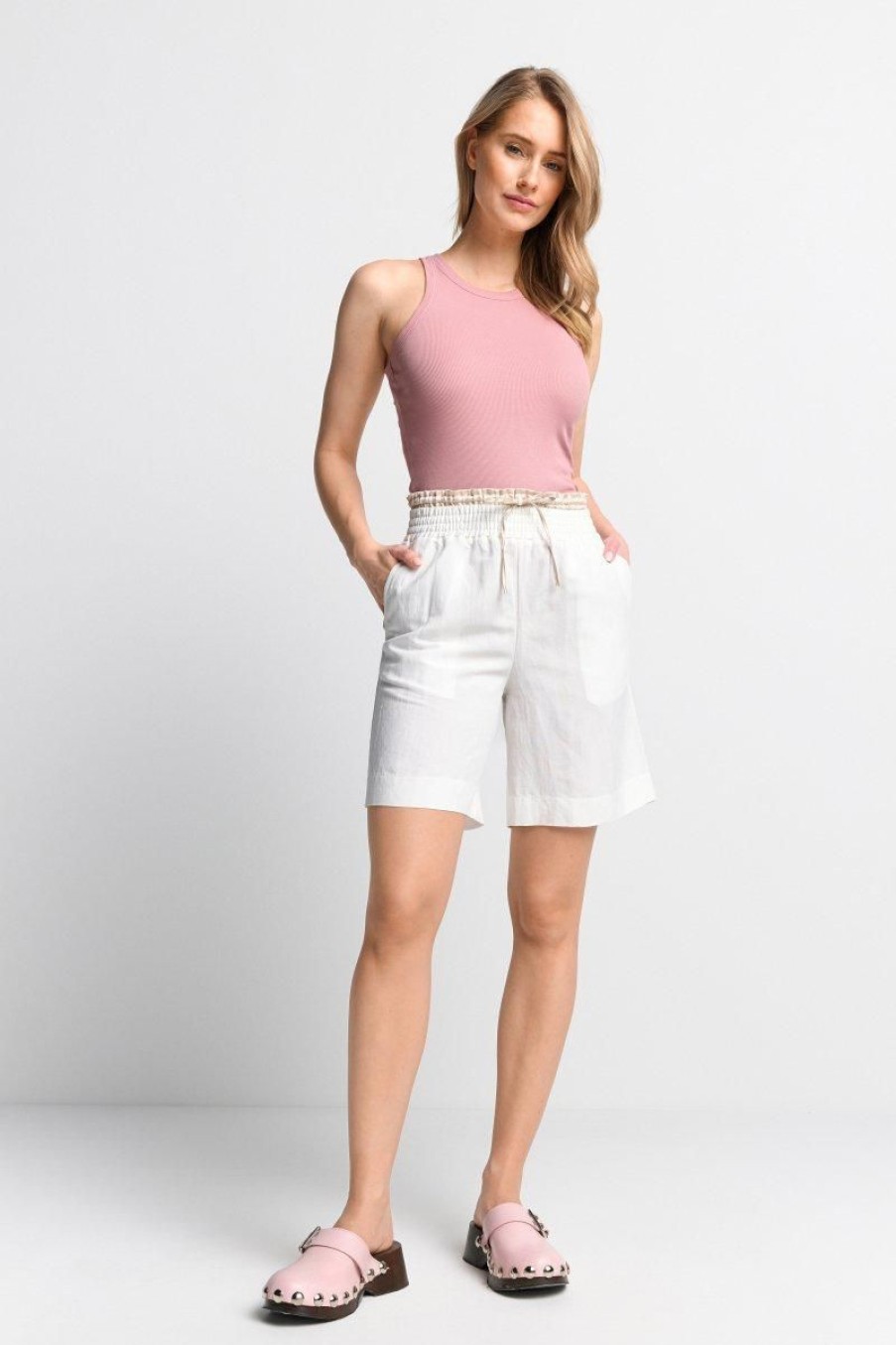 Online Rich & Royal Shorts Whisper White